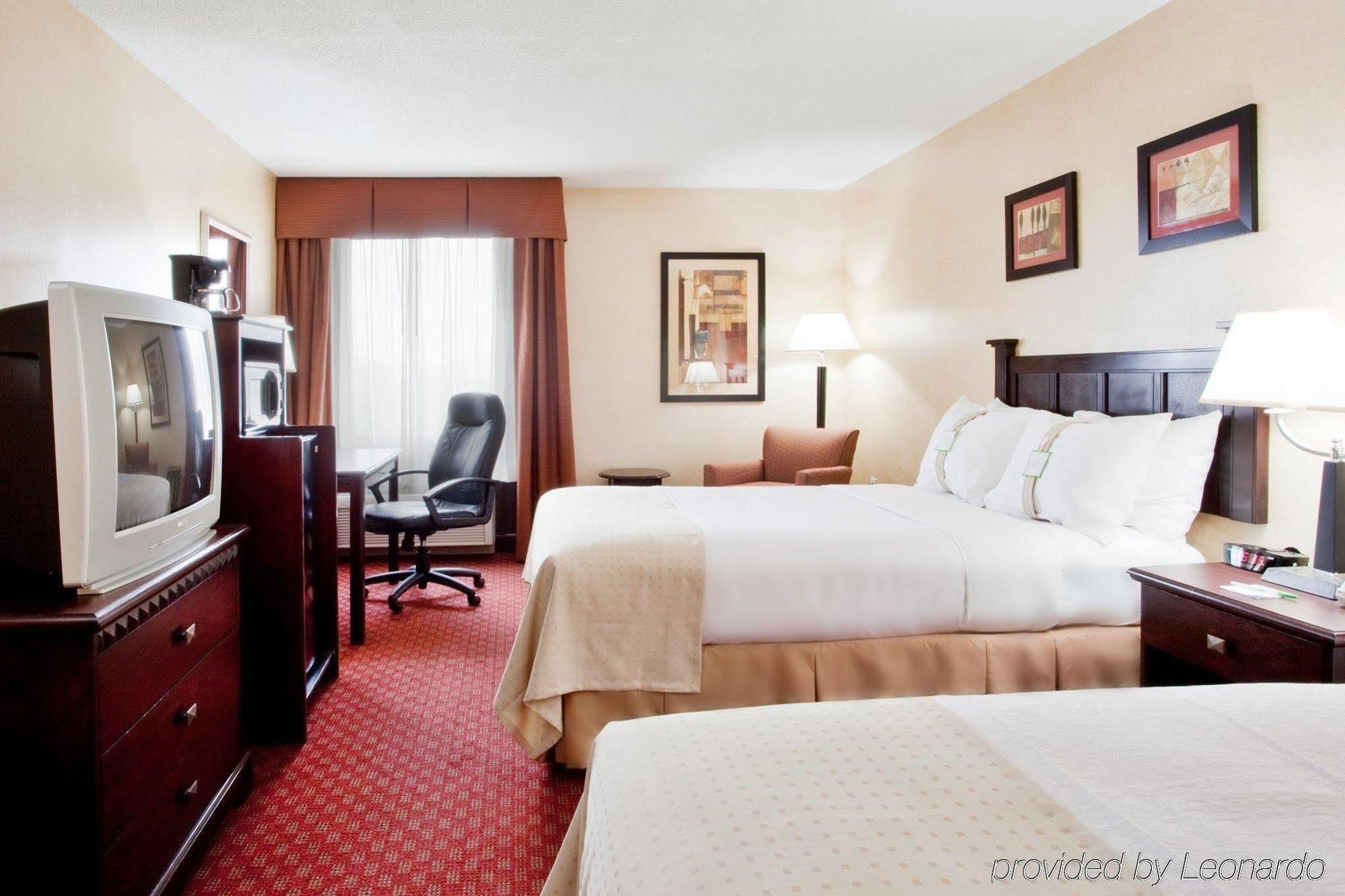 Holiday Inn Roanoke Airport - Conference Ctr By Ihg Exterior photo
